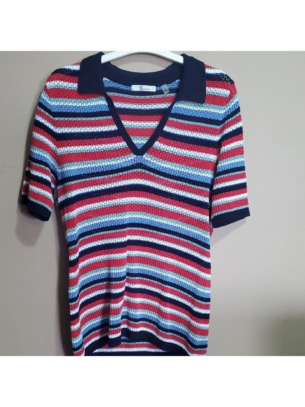 89th+Madison Striped V-Neck Knit Top Size Large
